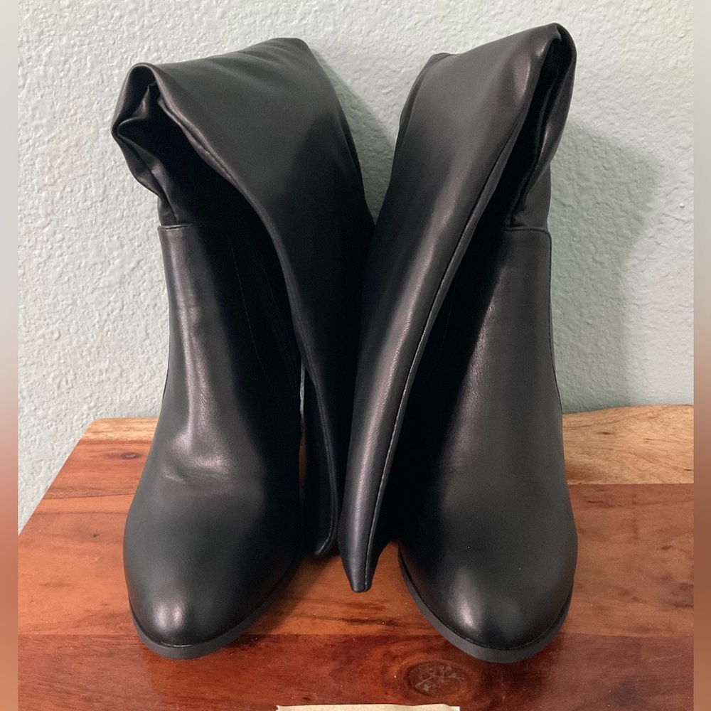 Black Leather Women's Boots